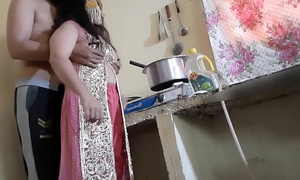 Indian cooking in kitchen and fucked by stepbrother, clear hindi audio